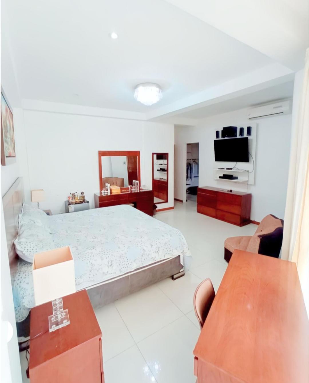 Deluxe Hotel Talara - A 5 Minutos Del Aeropuerto Y Plaza De Armas Εξωτερικό φωτογραφία