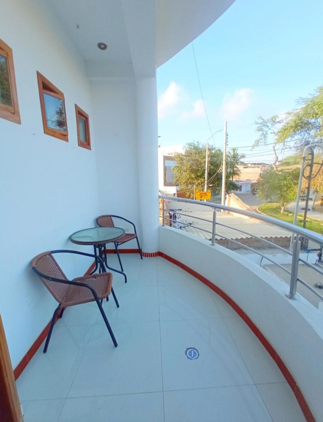 Deluxe Hotel Talara - A 5 Minutos Del Aeropuerto Y Plaza De Armas Εξωτερικό φωτογραφία
